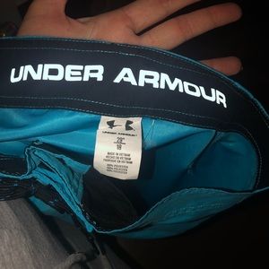 Under Armor Boys / Mens Swim trunks